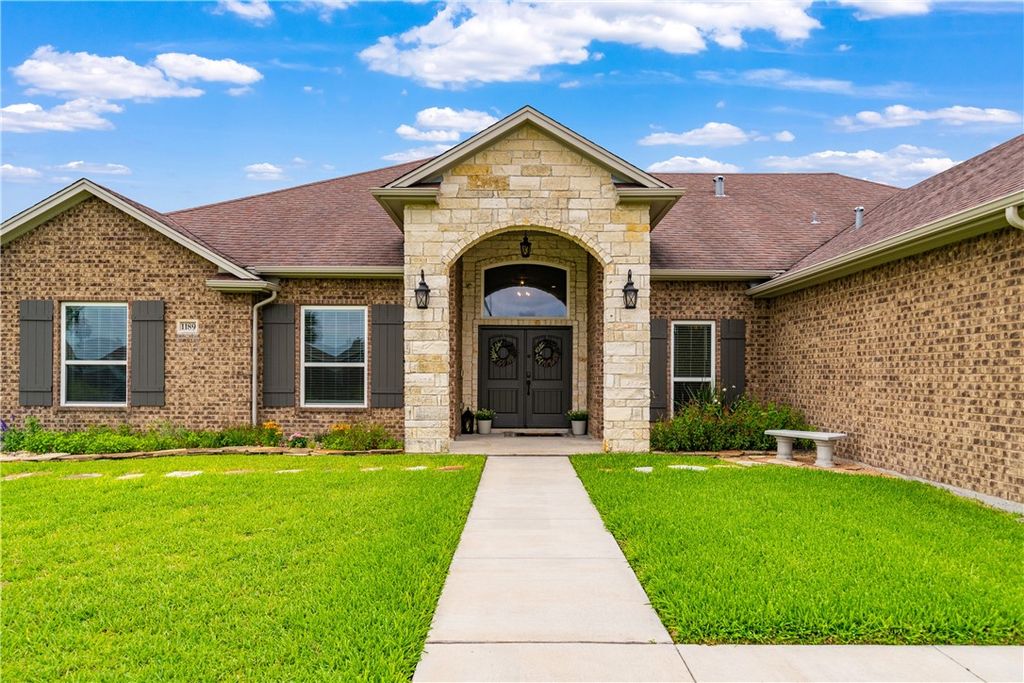 1189 S Southampton Dr, Corpus Christi, TX 78415 — photo 3