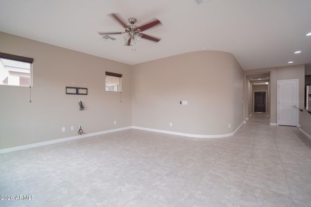 671 E BLOSSOM Road, San Tan Valley, AZ 85143