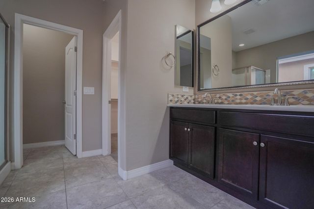 671 E BLOSSOM Road, San Tan Valley, AZ 85143