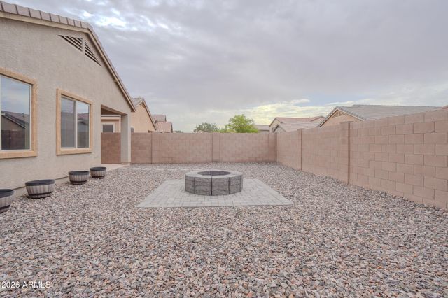 671 E BLOSSOM Road, San Tan Valley, AZ 85143