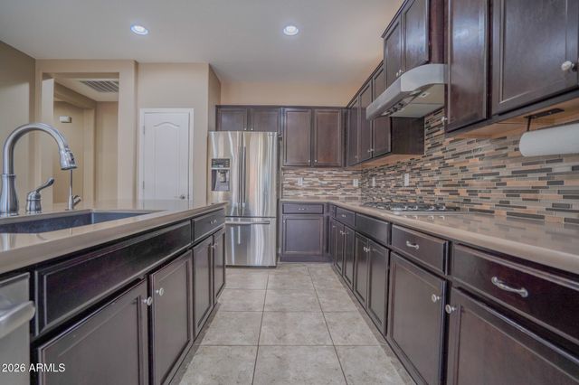 671 E BLOSSOM Road, San Tan Valley, AZ 85143