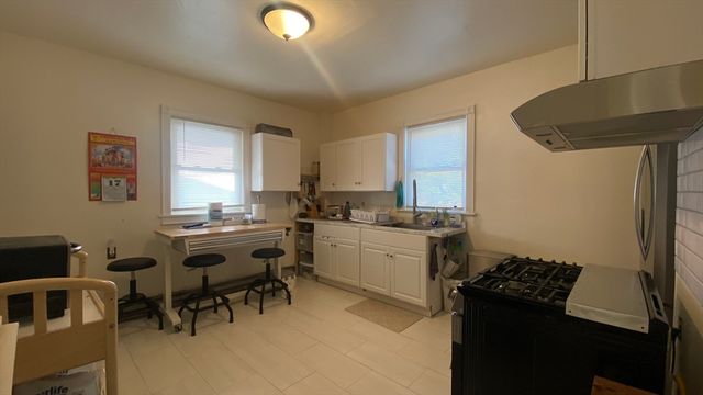 585 Western Ave 1, Lynn, MA 01904