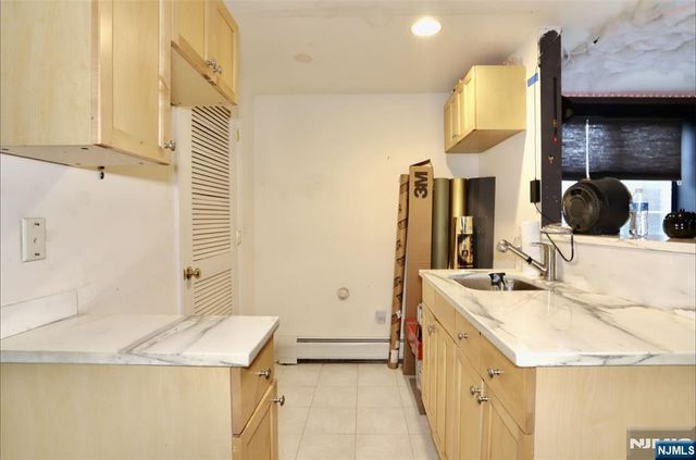 386A Park Avenue, Fairview, NJ 07022