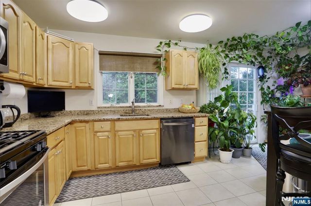 386A Park Avenue, Fairview, NJ 07022