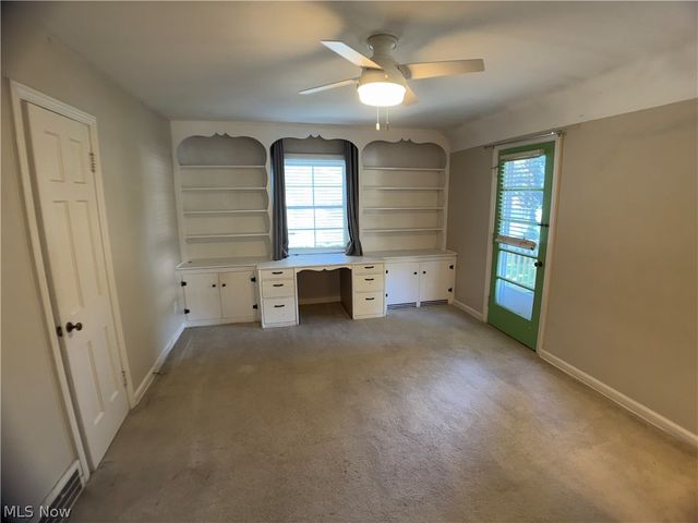 2327 Loyola Road, University Heights, OH 44118