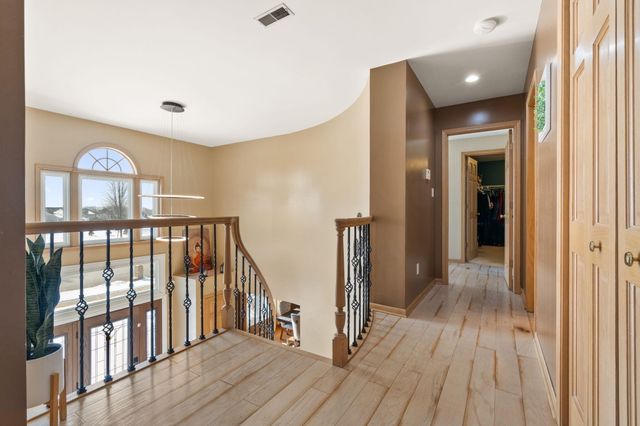 13280 Monix Drive, St. John, IN 46373