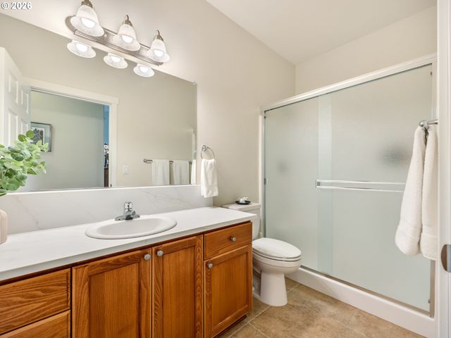 92018 HIGHWAY 104, Warrenton, OR 97146