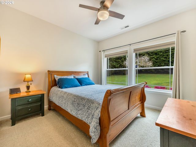 92018 HIGHWAY 104, Warrenton, OR 97146