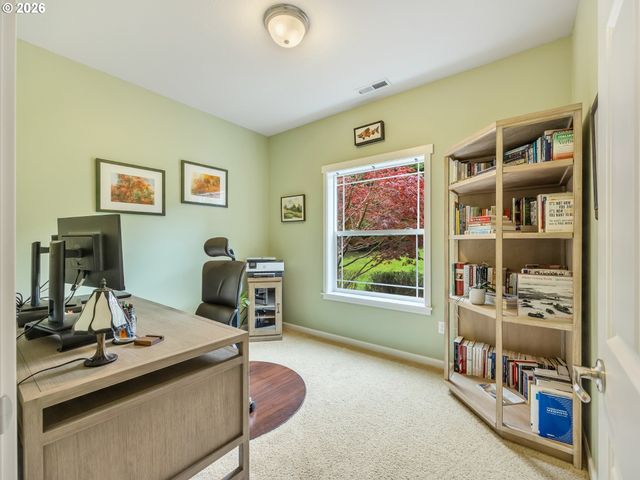 92018 HIGHWAY 104, Warrenton, OR 97146