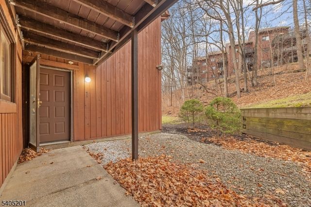 3 Deer Valley Ln 1, Vernon Twp., NJ 07462