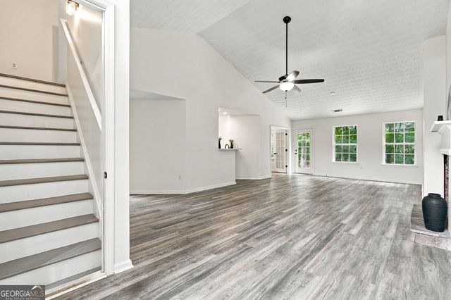 3590 Hamilton Creek Trail, Buford, GA 30519