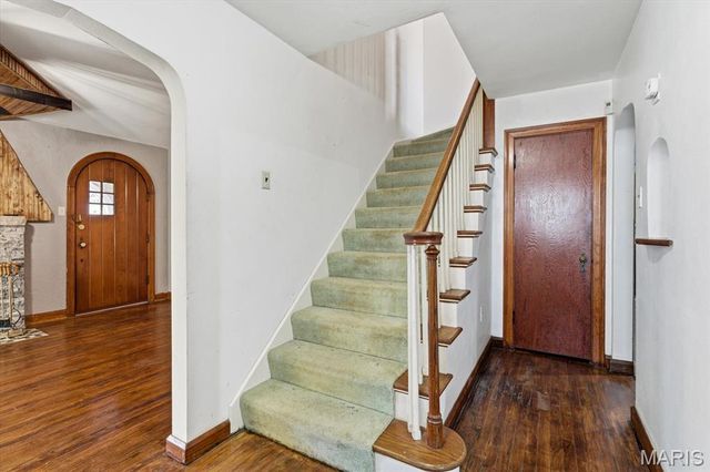 3600 N Belt W, Belleville, IL 62226