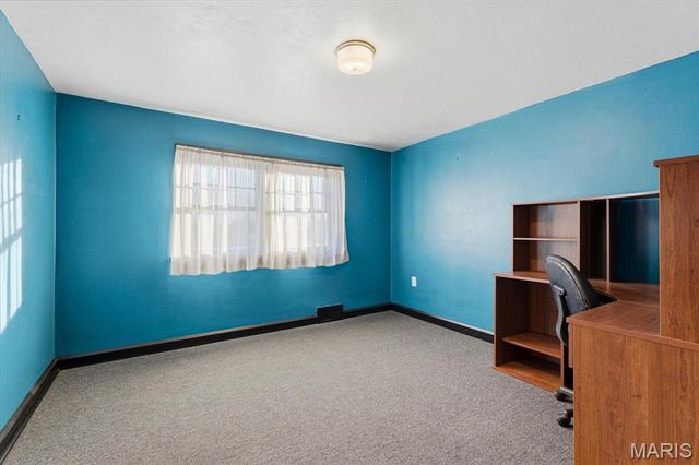 3600 N Belt W, Belleville, IL 62226