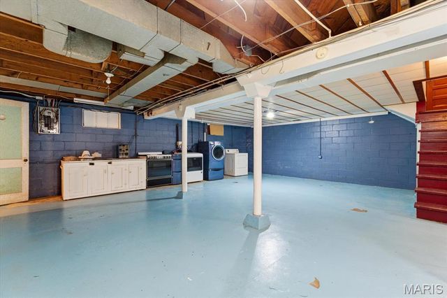 3600 N Belt W, Belleville, IL 62226