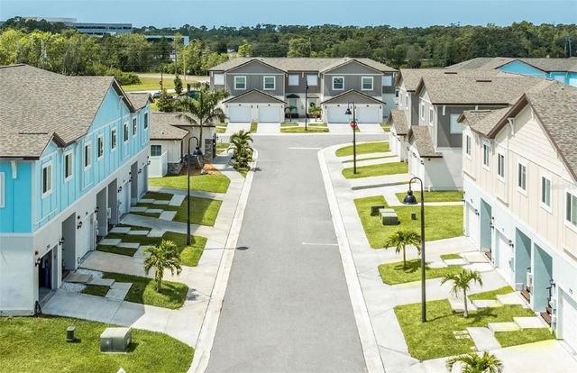 2047 SILVERSTONE CIRCLE, Clearwater, FL 33760