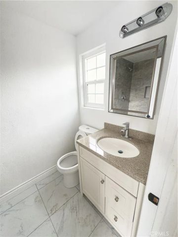 1420 Avenida Del Vista, Corona, CA 92882