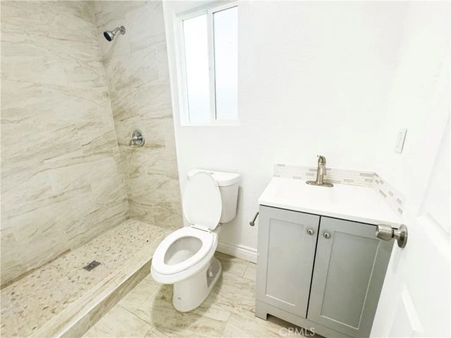 1420 Avenida Del Vista, Corona, CA 92882