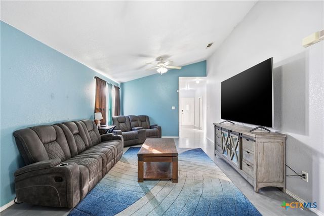 2814 Blackburn Drive, Killeen, TX 76543