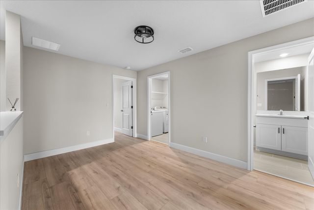 5661 Mentmore Drive, Mangonia Park, FL 33407