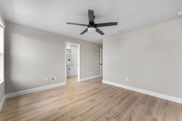 5661 Mentmore Drive, Mangonia Park, FL 33407