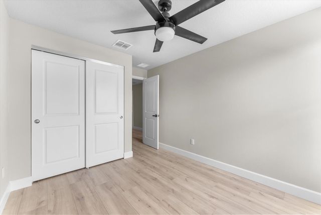 5661 Mentmore Drive, Mangonia Park, FL 33407