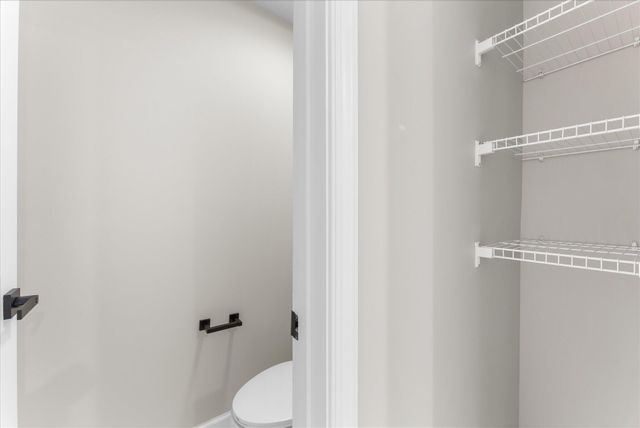 5661 Mentmore Drive, Mangonia Park, FL 33407