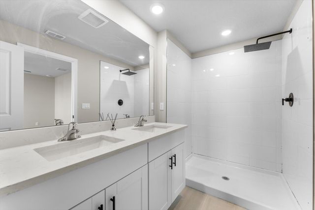 5661 Mentmore Drive, Mangonia Park, FL 33407