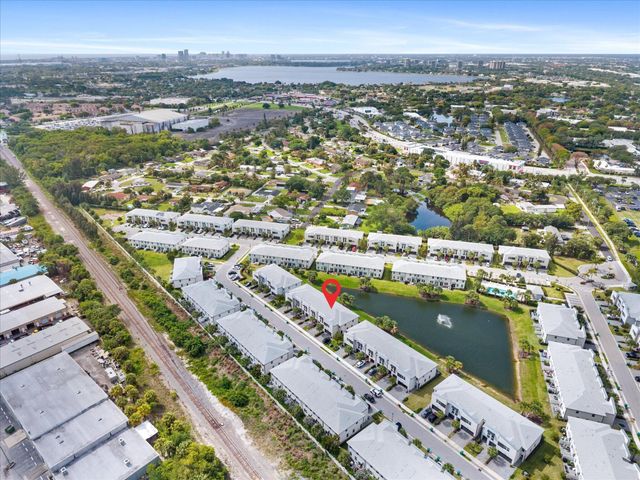 5661 Mentmore Drive, Mangonia Park, FL 33407