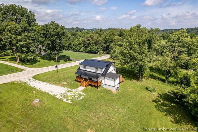 3913 Paoli Pike, Floyds Knobs, IN 47119