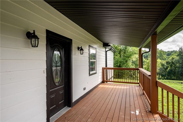 3913 Paoli Pike, Floyds Knobs, IN 47119