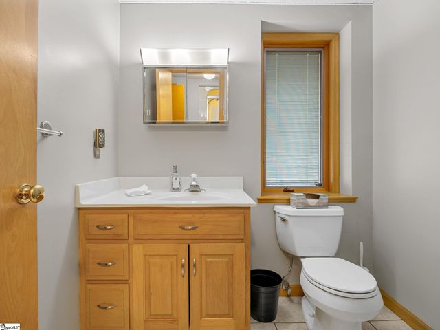 106 Stoneridge Drive, Chesnee, SC 29323