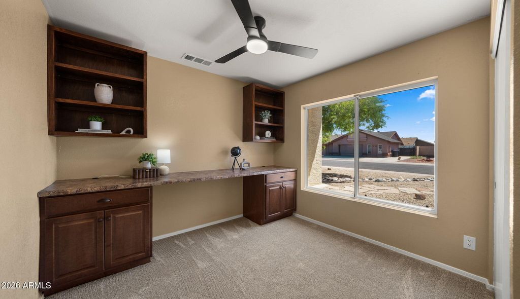 8434 W DREYFUS Drive, Peoria, AZ 85381 — photo 5