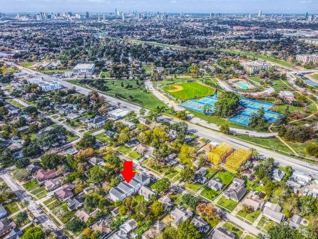 4924 Winnetka Street A, Houston, TX 77021