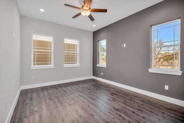 4924 Winnetka Street A, Houston, TX 77021