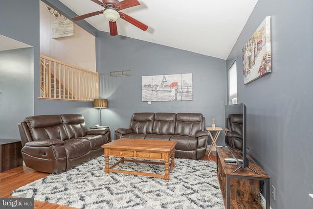 112 GLASSWYCKE DR, Glassboro, NJ 08028