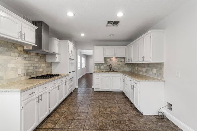 714 Ogilvie Street, Houston, TX 77017