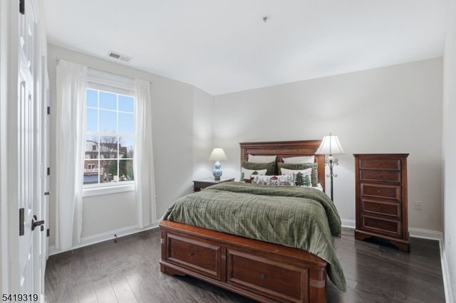 373 Victoria Drive, Bridgewater Twp., NJ 08807