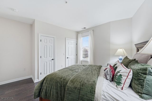 373 Victoria Drive, Bridgewater Twp., NJ 08807