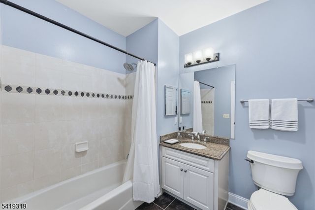 373 Victoria Drive, Bridgewater Twp., NJ 08807