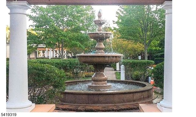 373 Victoria Drive, Bridgewater Twp., NJ 08807