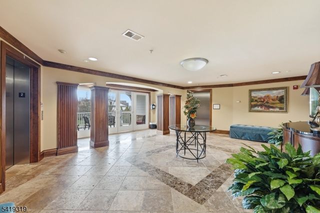 373 Victoria Drive, Bridgewater Twp., NJ 08807