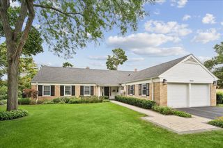 1043 Old Elm Lane, Glencoe, IL 60022