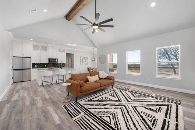 1001 Don Eve Court, Azle, TX 76020