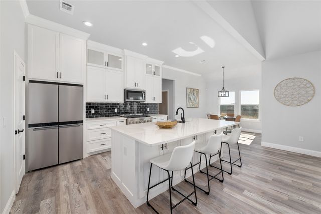 1001 Don Eve Court, Azle, TX 76020