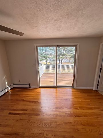 3 Macarthur Blvd B, Danvers, MA 01923