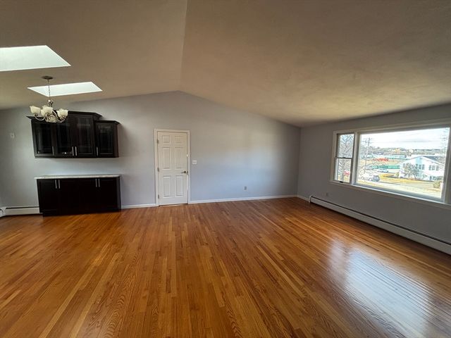 3 Macarthur Blvd B, Danvers, MA 01923