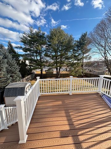 3 Macarthur Blvd B, Danvers, MA 01923