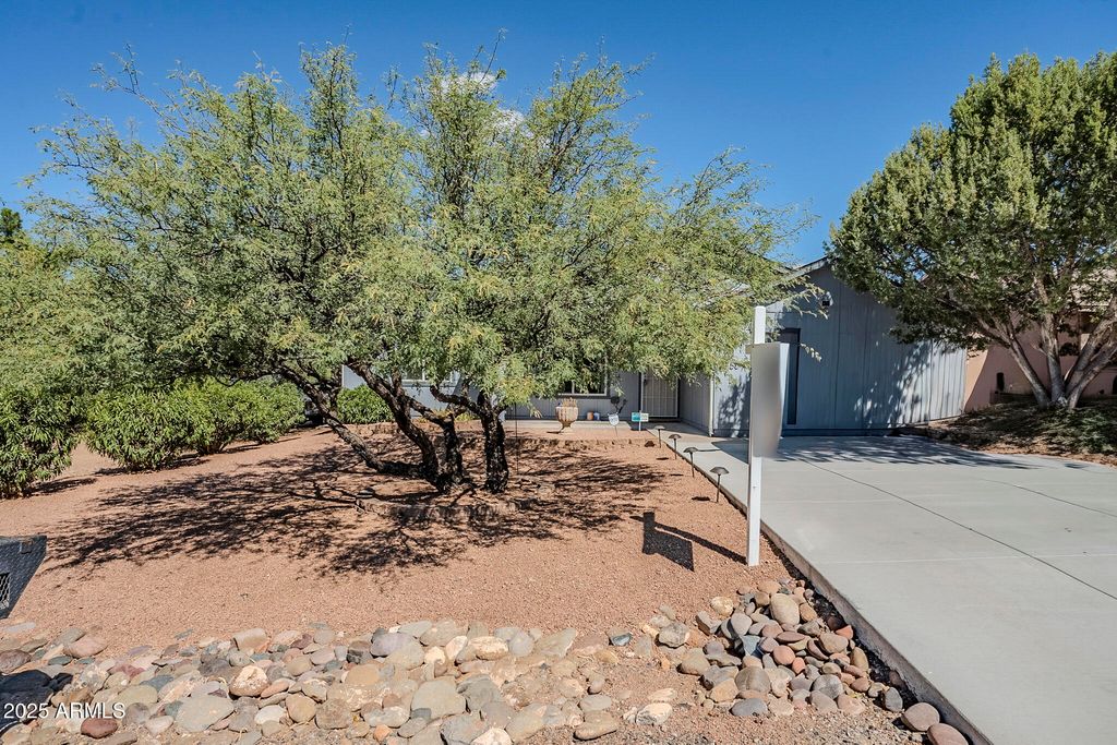 4750 E VALLEY Lane, Rimrock, AZ 86335