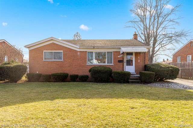 32713 CAMBRIDGE Street, Garden City, MI 48135