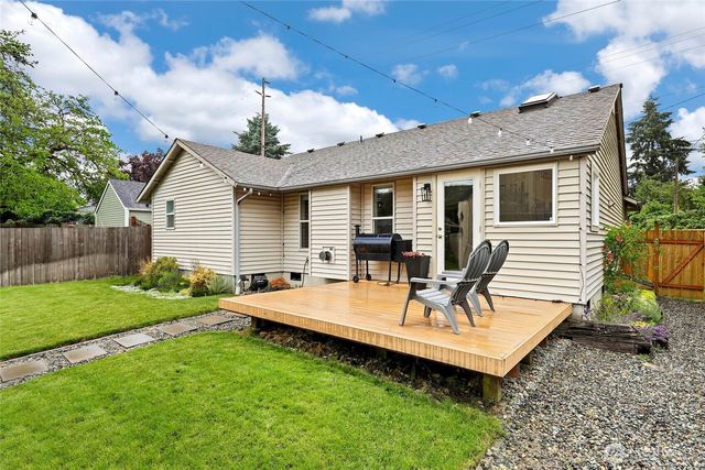 517 Ferry Street SW, Tumwater, WA 98512